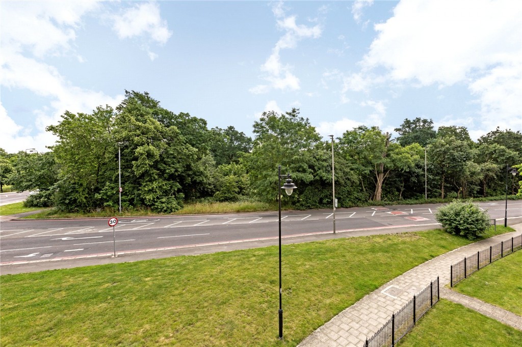 Images for London EAID:163099177 BID:FRD