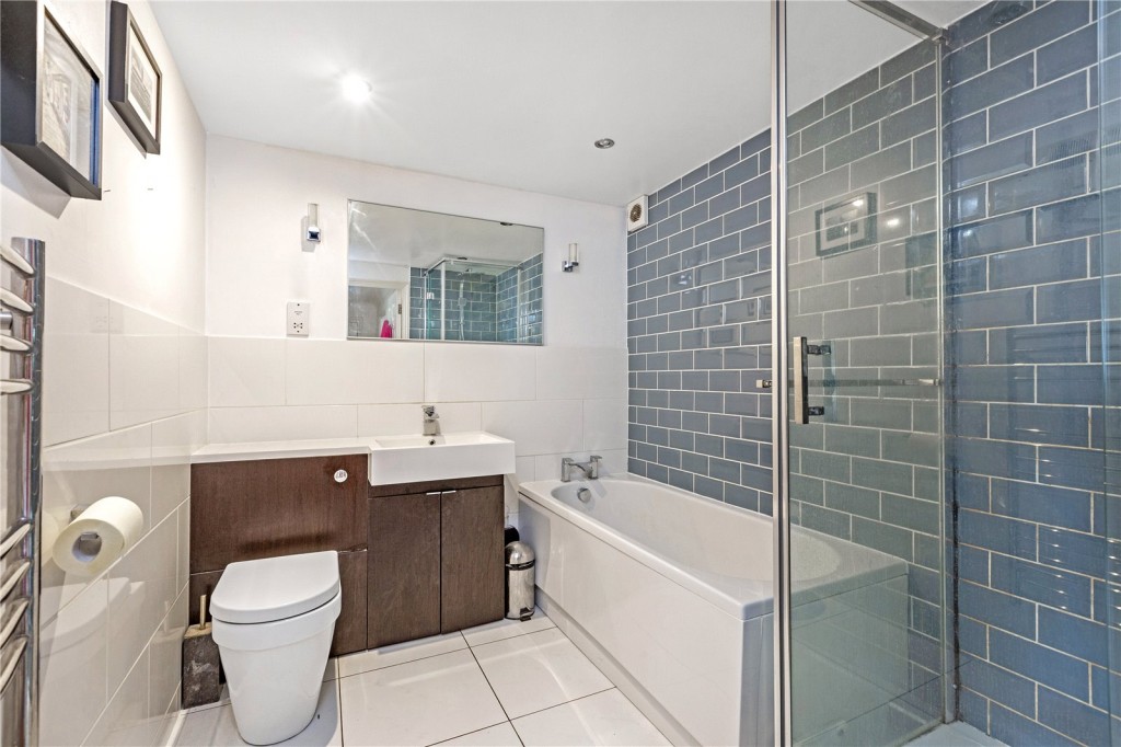 Images for London EAID:163099177 BID:FRD