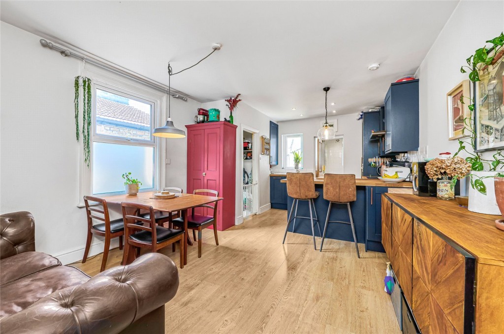Images for Furzedown EAID:163099177 BID:FRD