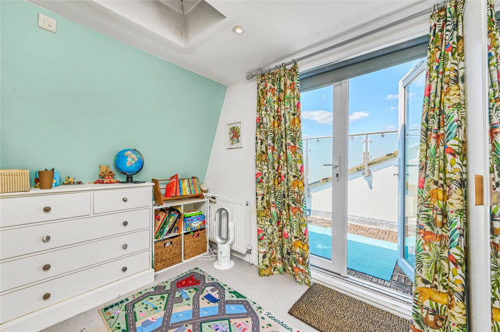 Images for Furzedown EAID:163099177 BID:FRD