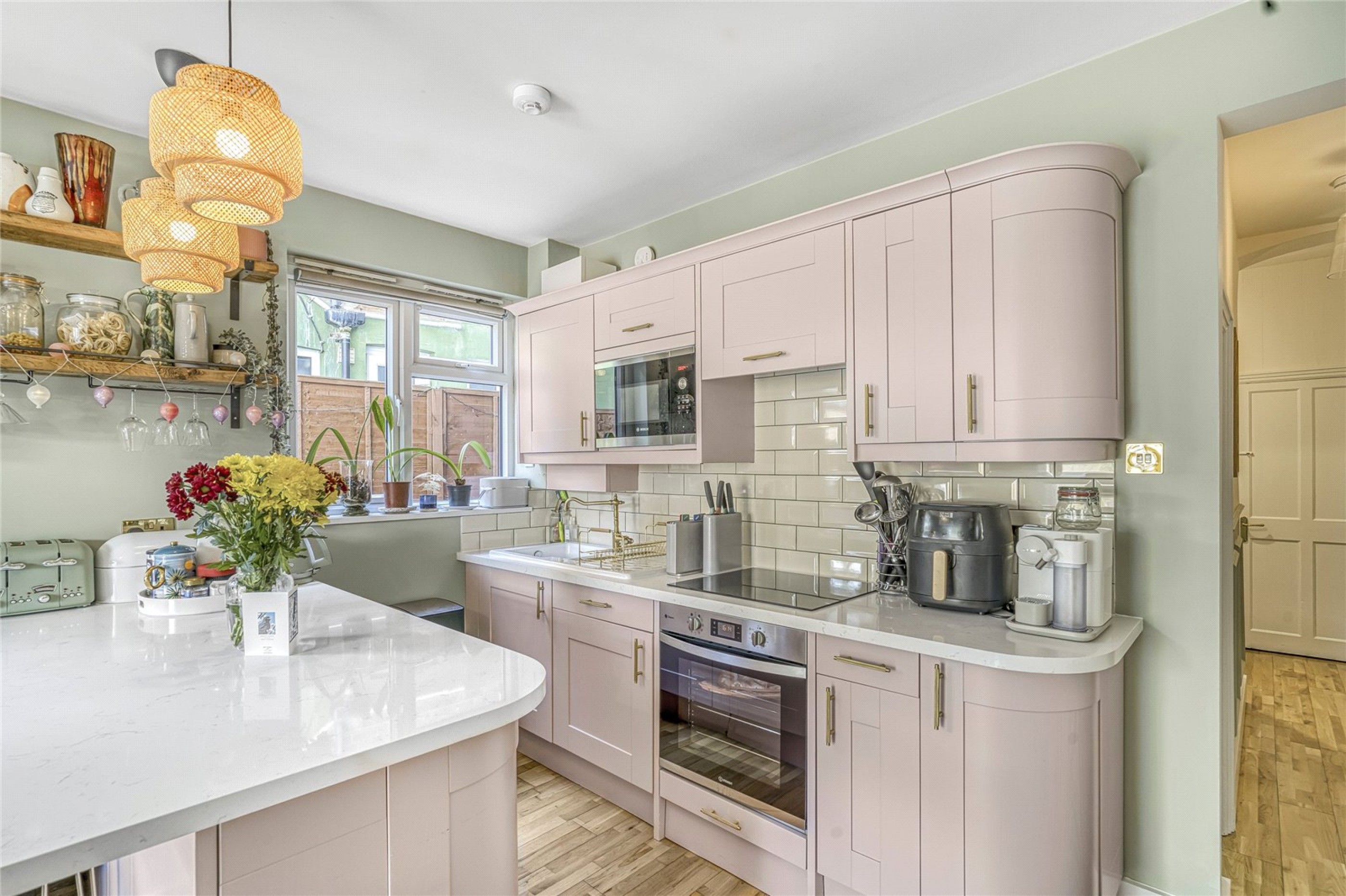 Images for Mitcham EAID:163099177 BID:FRD