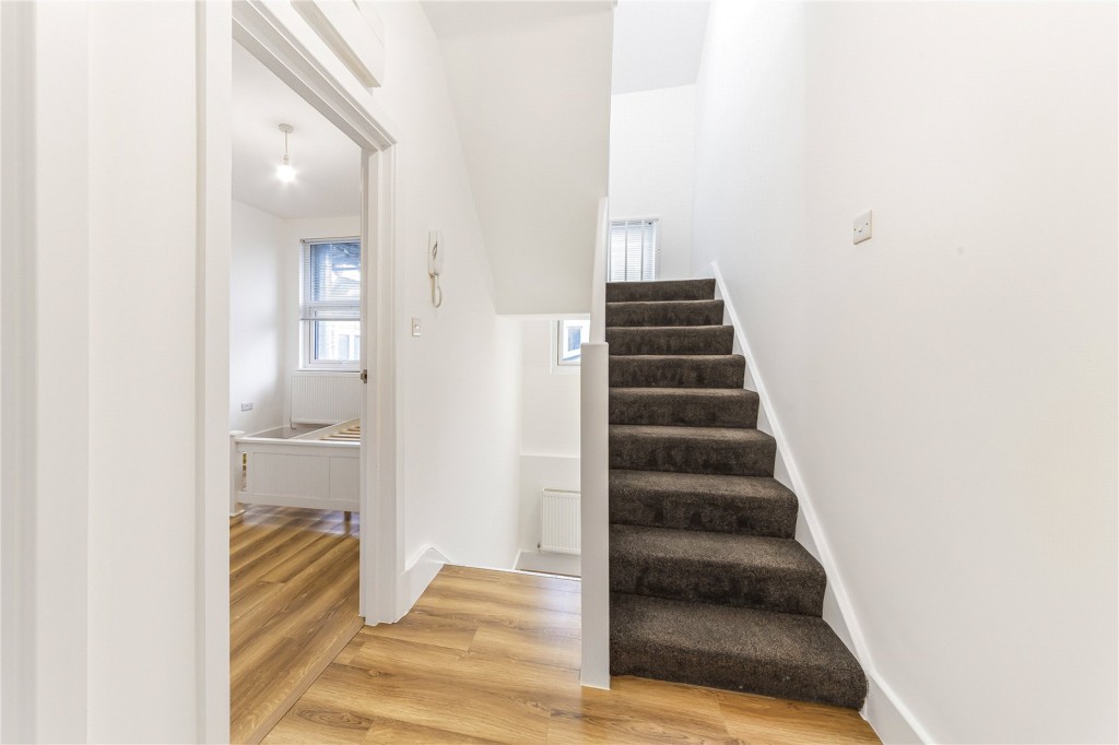 Images for Elephant & Castle, London EAID:4101633374 BID:CLM