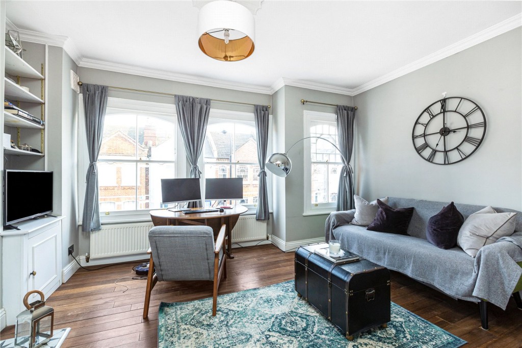 Images for Fulham EAID:4101633374 BID:FLS